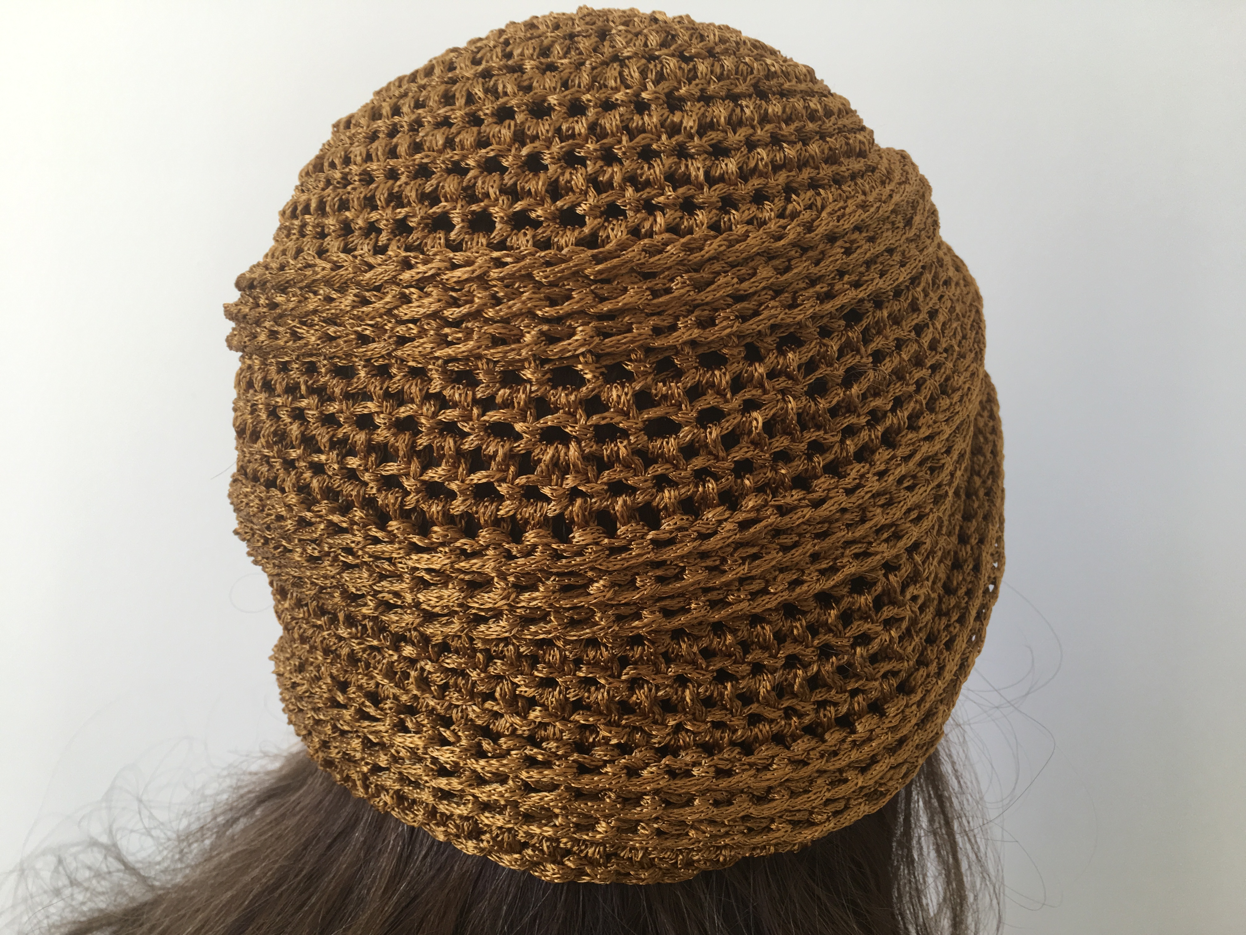 Bonnet laine dorée 3