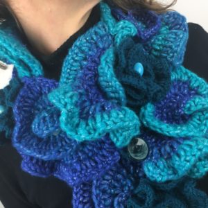 Echarpe laine bleue 3